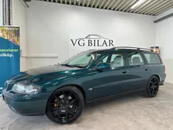 Mörkgrön Begagnad 2001 Volvo V70 Kombi | 36 000 kr (Lite dyr)