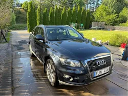 Blå Begagnad 2012 Audi Q5 Design SUV | 170 000 kr (Marknadspris)
