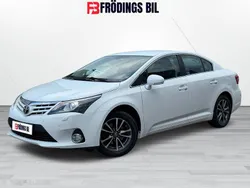 Vit Begagnad 2014 Toyota Avensis Multidrive S Sedan | 104 900 kr (Marknadspris)