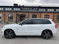 Vit Begagnad 2020 Volvo XC90 R-Design SUV | 529 000 kr (Marknadspris)