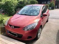 Röd Begagnad 2008 Mazda 2 Halvkombi | 10 000 kr
