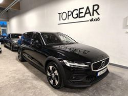 Svart Begagnad 2020 Volvo V60 CC Kombi | 279 900 kr (Bra pris)