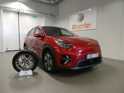 Röd Begagnad 2021 Kia e-Niro Advance SUV | 229 900 kr (Marknadspris)