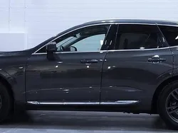 Grå Begagnad 2019 Volvo XC60 Inscription SUV | 350 000 kr (Marknadspris)