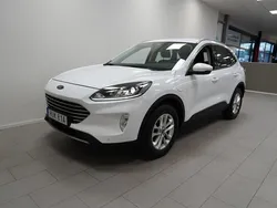 Vit Begagnad 2021 Ford Kuga Titanium SUV | 234 800 kr (Bra pris)