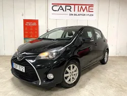 Svart Begagnad 2016 Toyota Yaris Halvkombi | 89 900 kr (Marknadspris)