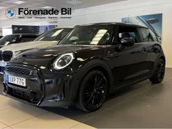 Svart Begagnad 2022 Mini Cooper S Halvkombi | 279 000 kr (Dyr)