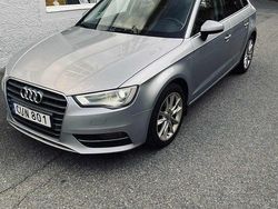 Begagnad 2015 Audi A3 Sportback g-tron Halvkombi | 119 900 kr