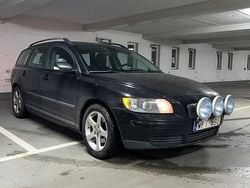 Begagnad 2005 Volvo V50 Kombi | 21 500 kr (Marknadspris)