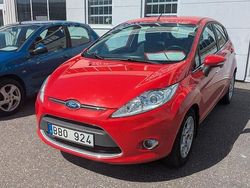 Röd Begagnad 2012 Ford Fiesta Halvkombi | 59 500 kr (Dyr)