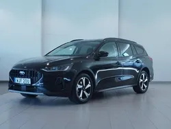Svart (agate black metallic) Begagnad 2023 Ford Focus Active Kombi | 234 900 kr (Marknadspris)