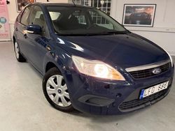 Blå Begagnad 2010 Ford Focus Halvkombi | 34 900 kr (Marknadspris)