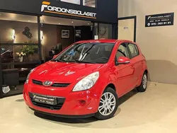 Röd Begagnad 2011 Hyundai i20 Select Halvkombi | 29 900 kr (Marknadspris)