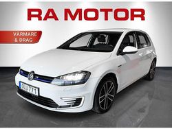 Vit Begagnad 2016 VW Golf VII GTE Halvkombi | 159 900 kr (Marknadspris)