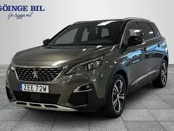 Grå Begagnad 2020 Peugeot 5008 GT Minibuss | 270 000 kr (Marknadspris)