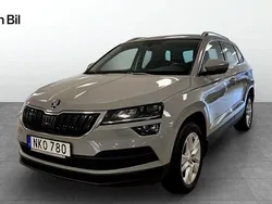 Grå Begagnad 2021 Skoda Karoq Style SUV | 239 900 kr (Marknadspris)