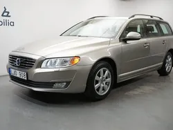 Ljusbrun Begagnad 2013 Volvo V70 Kombi | 149 900 kr (Marknadspris)