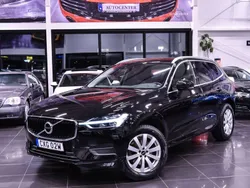 Svart Begagnad 2019 Volvo XC60 Momentum SUV | 289 900 kr (Marknadspris)
