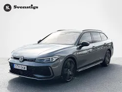Mörkgrå Begagnad 2024 VW Passat R-line Kombi | 469 900 kr