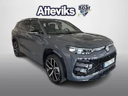 Grå Ny 2025 VW Tayron R-line SUV | 624 900 kr (Marknadspris)