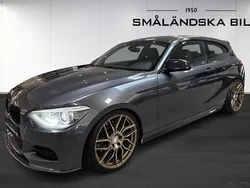 Grå Begagnad 2012 BMW M135 Luxury Line Halvkombi | 255 000 kr (Marknadspris)