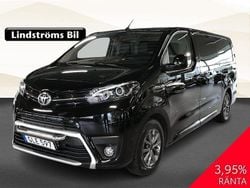 Svart Begagnad 2022 Toyota Proace Minibuss | 349 000 kr (Lite dyr)