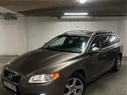 Grå Begagnad 2010 Volvo V70 Kombi | 94 900 kr (Bra pris)