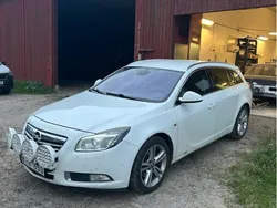 Vit Begagnad 2010 Opel Insignia Edition Kombi | 50 000 kr (Dyr)