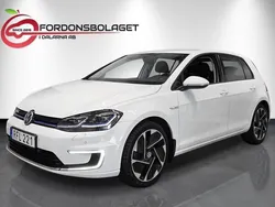 Vit Begagnad 2017 VW e-Golf Halvkombi | 169 000 kr (Marknadspris)