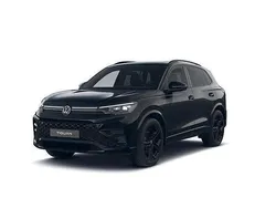 Svart Ny 2025 VW Tiguan R-line SUV | 687 200 kr