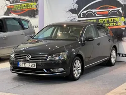 Mörkgrå (grå) Begagnad 2012 VW Passat Sport Sedan | 99 900 kr (Marknadspris)