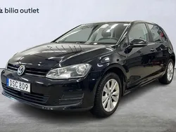 Svart Begagnad 2014 VW Golf VII Halvkombi | 109 900 kr (Marknadspris)
