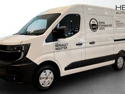 Vit (white) Ny 2025 Renault Master Van | 596 125 kr (Marknadspris)