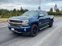 Blå Begagnad 2017 Chevrolet Silverado Van | 529 000 kr