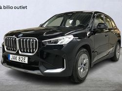 Svart Begagnad 2023 BMW iX1 SUV | 409 900 kr (Bra pris)