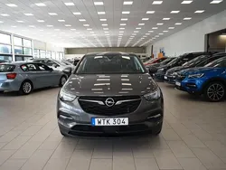 Mörkgrå (gråmetallic) Begagnad 2018 Opel Grandland X Enjoy SUV | 189 900 kr (Lite dyr)
