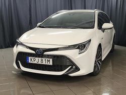 Vit Begagnad 2020 Toyota Corolla Style Kombi | 269 900 kr (Marknadspris)