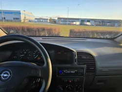 Grön Begagnad 2001 Opel Zafira Minibuss | 25 000 kr