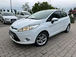 Vit Begagnad 2012 Ford Fiesta Titanium Halvkombi | 59 800 kr (Lite dyr)