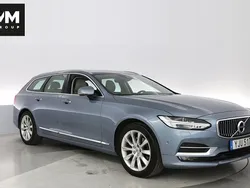 Ljusblå (blå) Begagnad 2017 Volvo V90 Inscription Kombi | 276 000 kr (Marknadspris)