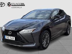 Grå Begagnad 2023 Lexus RZ 450e Executive Line SUV | 449 900 kr