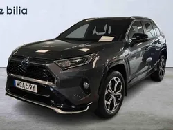 Grå Begagnad 2021 Toyota RAV4 Hybrid SUV | 409 900 kr
