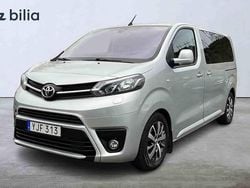 Silver Begagnad 2016 Toyota Proace Verso Kombi | 209 900 kr (Marknadspris)