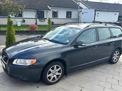 Grå Begagnad 2009 Volvo V70 Momentum Kombi | 39 000 kr (Superpris)