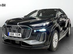 Svart Begagnad 2025 Audi Q6 Sportback e-tron S-Line SUV | 799 000 kr