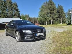 Svart Begagnad 2011 Audi A5 S-Line Sportkupé | 85 000 kr (Marknadspris)