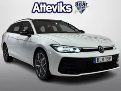 Vit Begagnad 2024 VW Passat Kombi | 569 900 kr