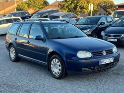 Mörkblå Begagnad 2004 VW Golf IV Basis Kombi | 19 900 kr