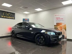 Svart Begagnad 2016 BMW 530 M Sport Sedan | 199 900 kr (Marknadspris)