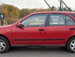 Begagnad 1999 Nissan Almera Halvkombi | 5 800 kr